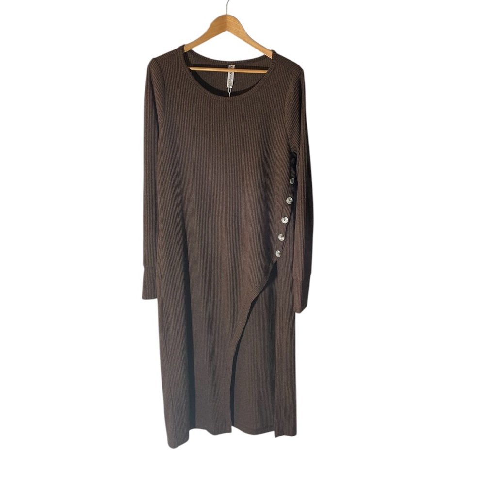D6- NEW NWT Scarlett Ribbed Long-Sleeve Sweater Midi Dress in Brown